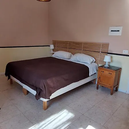 Mokarta 4*