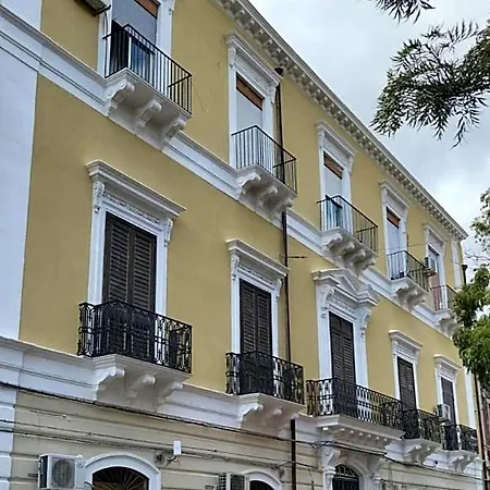 Mokarta 4*